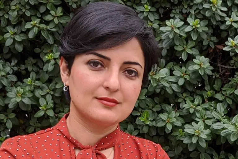 Elham Aslankoohi
